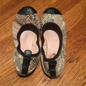 Bloch Girl Ballet Flats